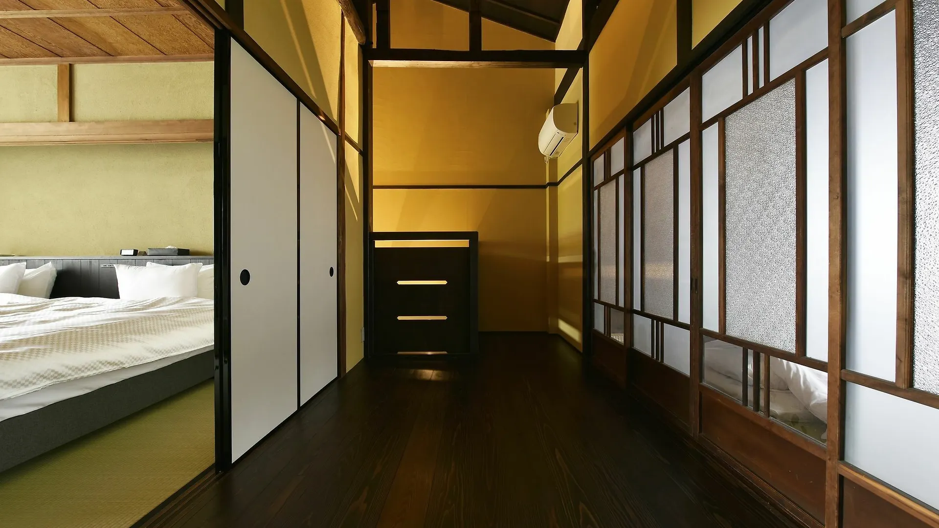 Villa Kuraya Senbonsanjo Kyōto 0*,